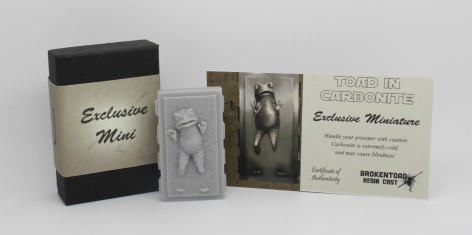 Toad in Carbonite – Exclusive Miniature