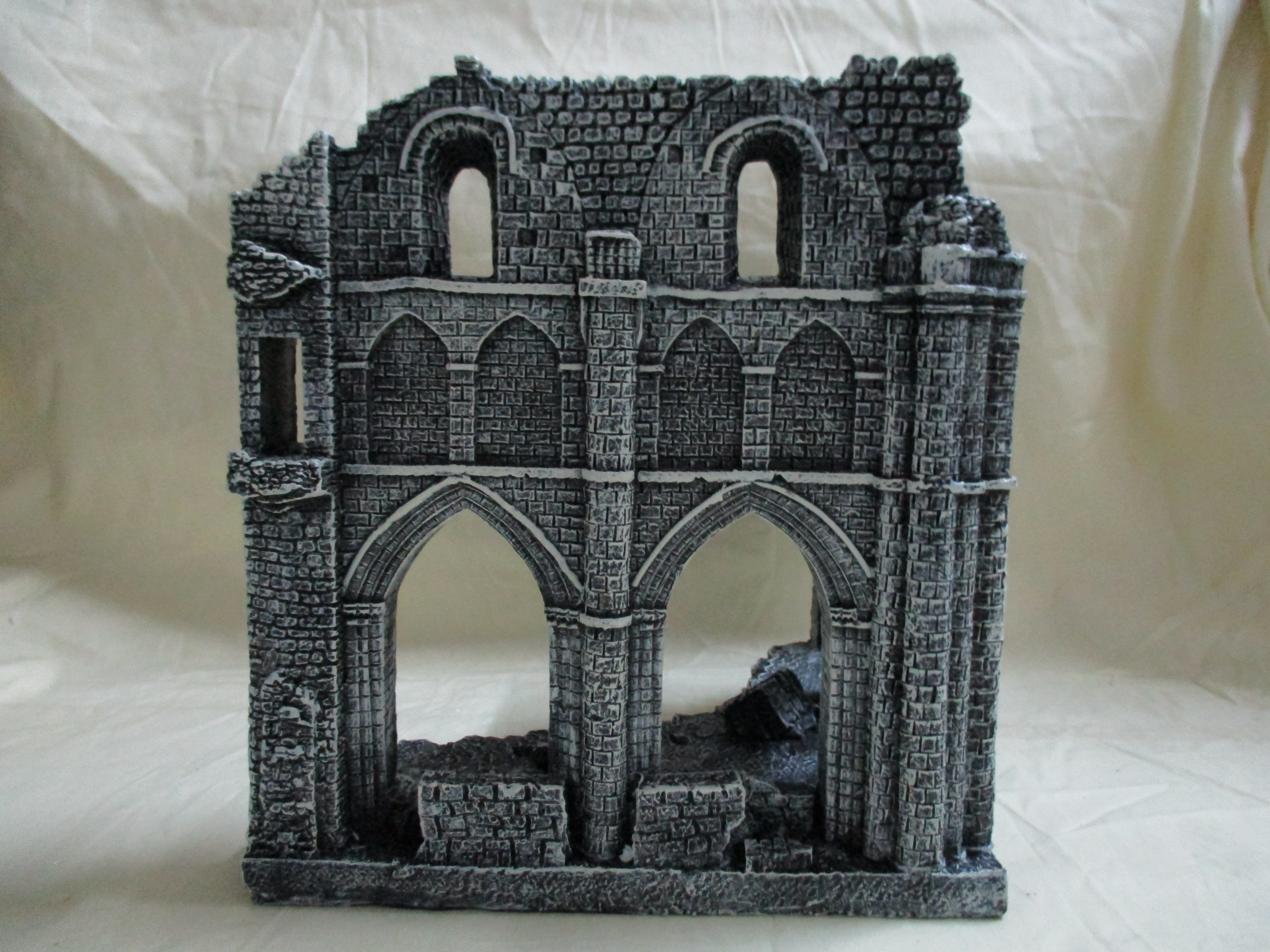Gothic Ruins – new terrain by Gamemat.eu