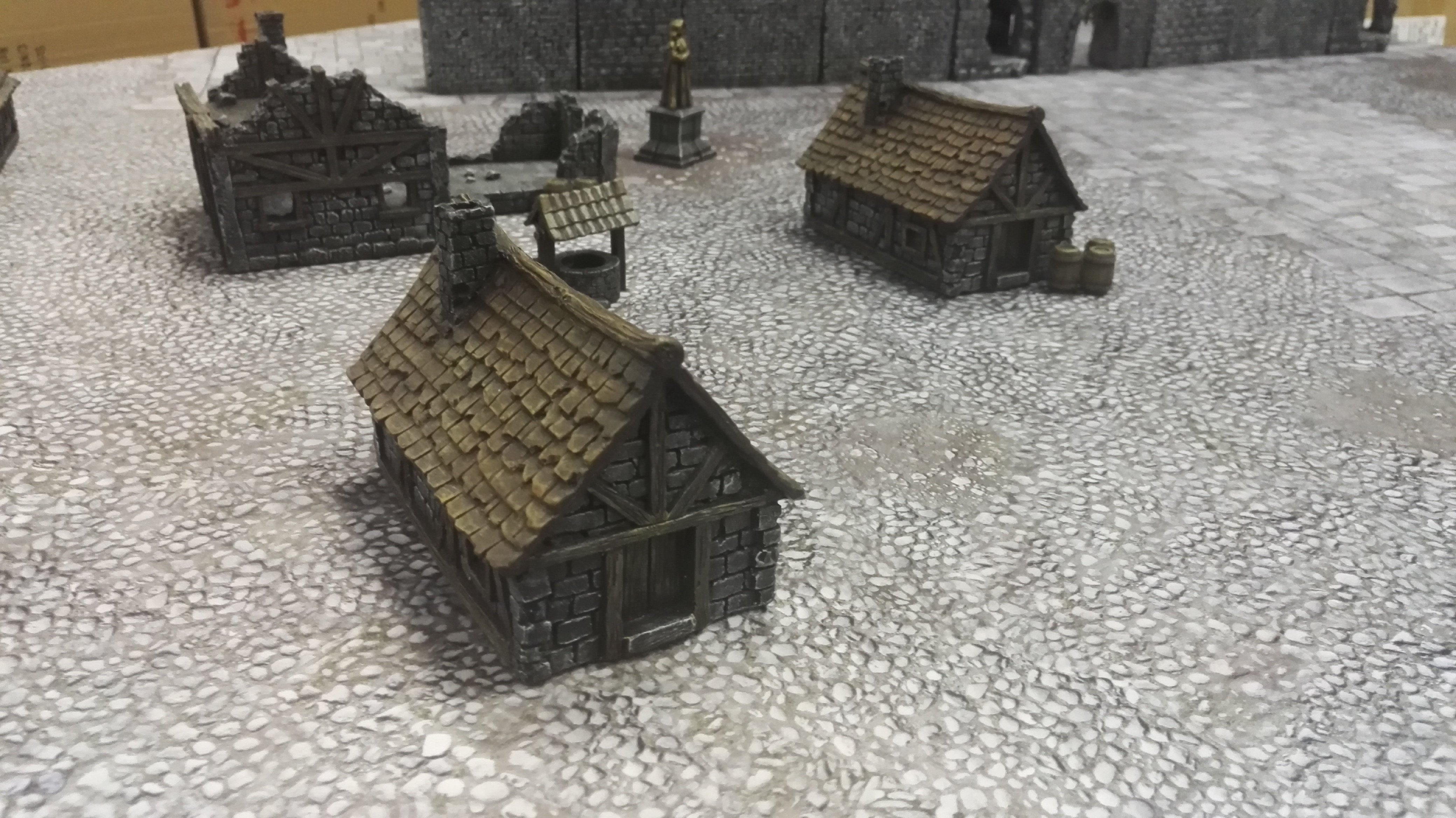 Medieval Town and Castle battle mat & Terrain