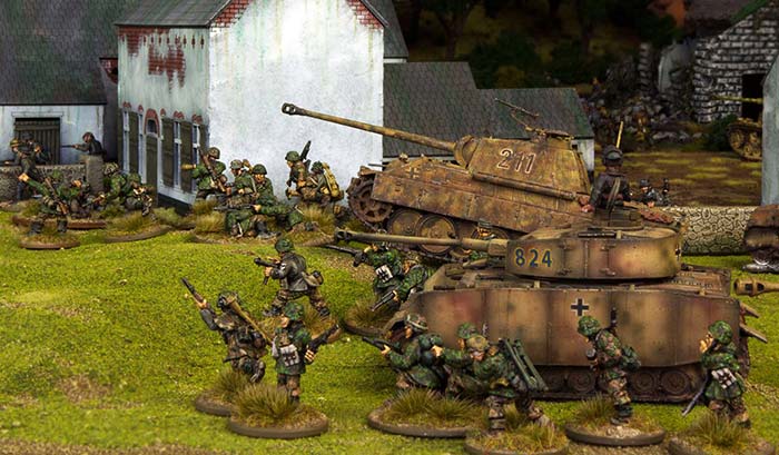 tanks-infantry-700