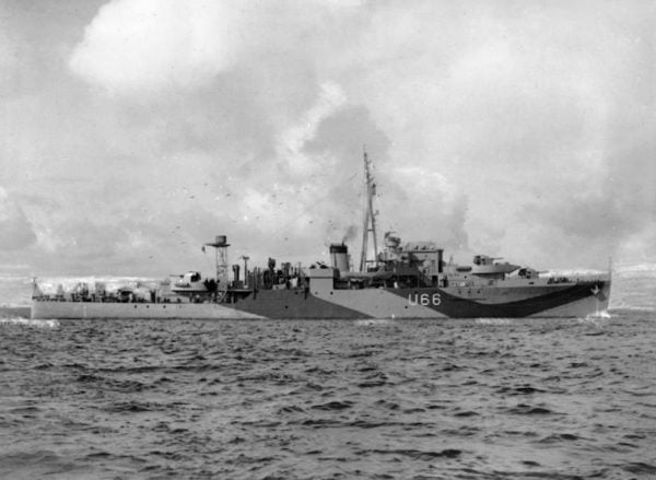 HMS Starling (U66) underway in 1943